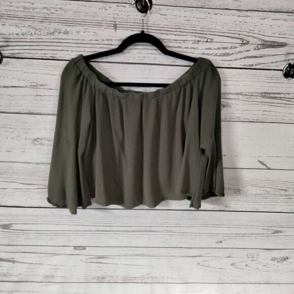 New without tags. "Solemio" woman's crop shirt - Picture 4 of 7